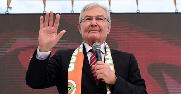 Main opposition CHP’s Baykal operating ‘like a virus,’ Erdoğan says