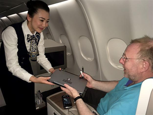 Turkish Airlines starts distributing laptops to US-bound business class passengers after ban