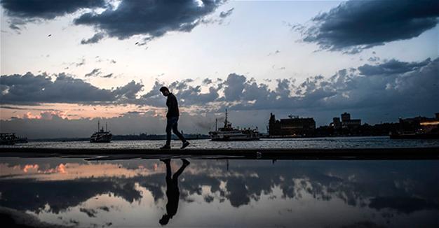 One in every three young Turkish person hopeless about future: Study