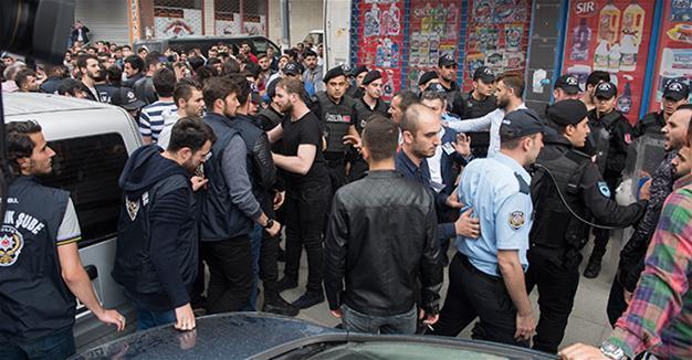 Over 300 Afghans and Syrians evacuated from Istanbul neighborhood after killing of local