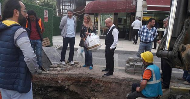 Tunnels leading to jewelry shop, exchange office found during metro construction in Istanbul