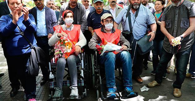 Court arrests two Turkish hunger-striking educators on terror charges