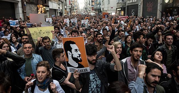 Gezi Park protests commemorated on Istanbul’s İstiklal Avenue