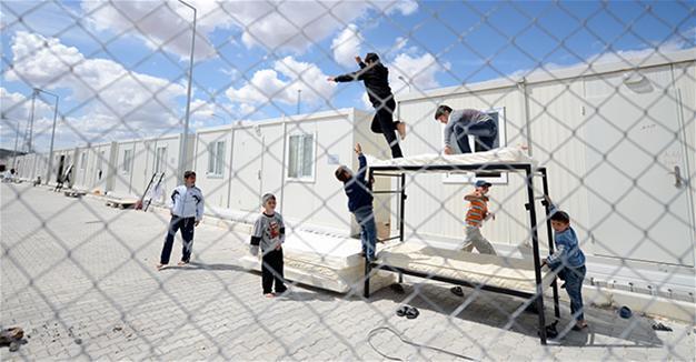 EU to allocate 3 billion Euros for refugees by 2017: EU envoy