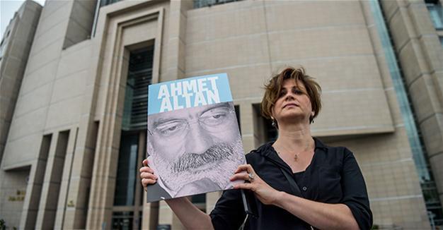 Journalists’ trial over alleged Gülen links starts