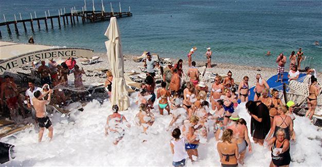 Nearly 3 million Russian tourists likely to visit Antalya this year: Consul general