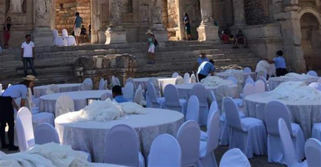Social events at ancient city of Ephesus stir debate in Turkey