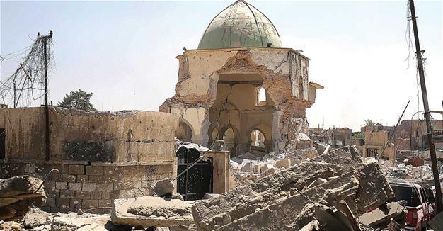 Iraq declares end of caliphate after capture of historic Mosul