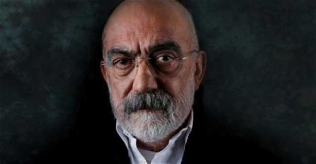 Renowned novelist Ahmet Altan accuses prosecutor in defense against coup charges