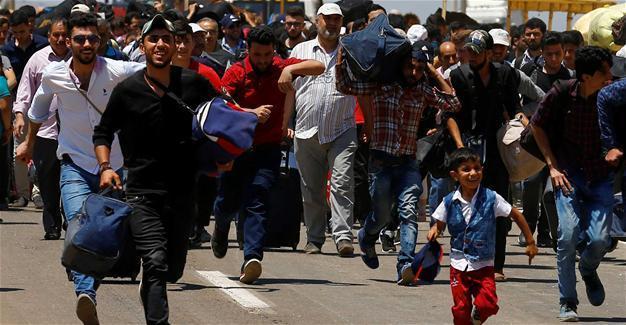 110,000 Syrians return to Syria from Turkey to celebrate Eid