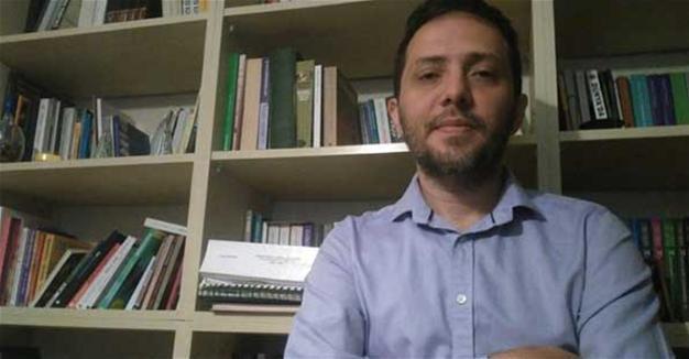 Expelled Turkish academic returns to Ankara University as an undergraduate