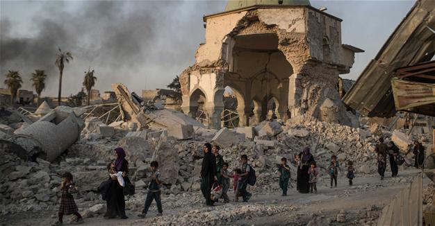 Iraqi commander says 300 ISIL fighters holed up in Mosul