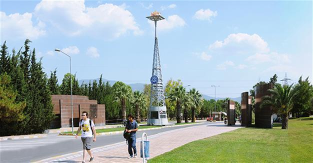 Turkish university launches investigation after post telling failing students to make donation