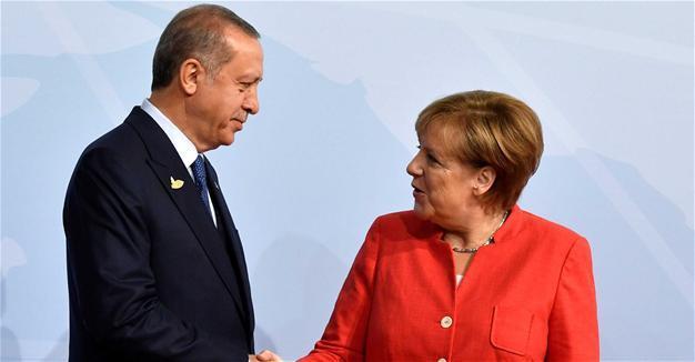 Merkel tells G-20 leaders they must reach compromises