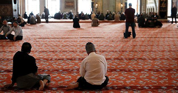 Muslim holy month of Ramadan begins