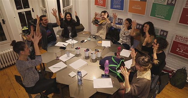 DemGoodCoffee: Encouraging dialogue between hearing-impaired persons and hearing persons