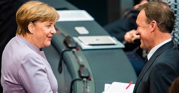 Germanys Social Democrats target Merkel in Turkey airbase row