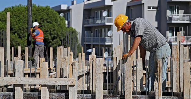 Turkey cuts import duties on rebar in bid to ease local prices