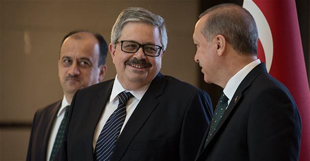 Russia’s new ambassador to Turkey visits Atatürk’s mausoleum