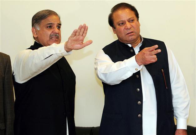 Ousted Pakistani PM Sharif lines up brother to take over