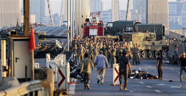 Gülen was planning to come to Turkey and lead the coup himself: Report