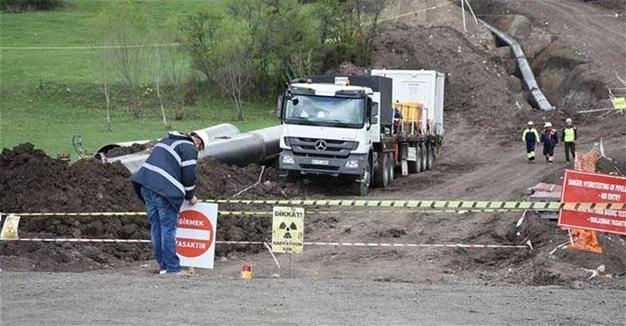 Turkish-Georgian border closes after radiation alarm