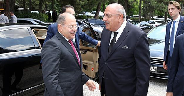 MHP, AKP in row over former Deputy PM Türkeş