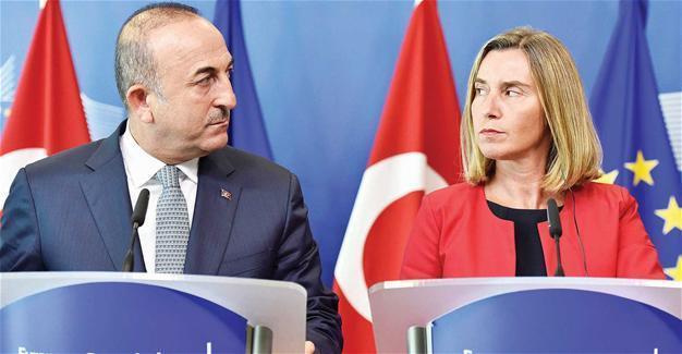 Turkey still EU candidate despite row: Mogherini