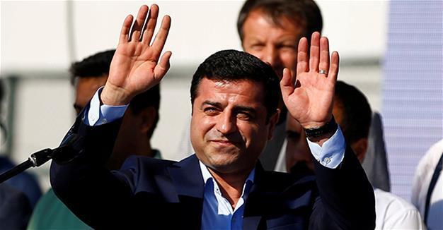 European lawmaker calls for Turkey to ‘respect’ detained deputies