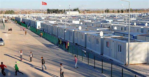 Around 100,000 refugees expected to return to Syria from Turkey by end of 2017: Study