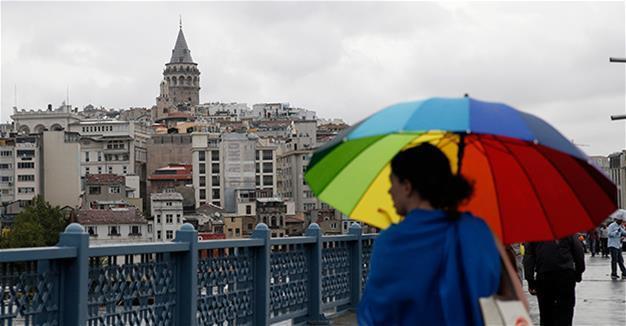 New wave of heavy rainfall hits Istanbul