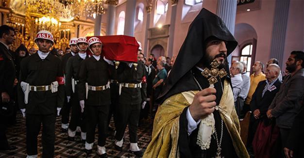 Turkish-Armenian Cyprus war veteran laid to rest in Istanbul