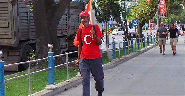 63-year-old Turkish man initiates 370-km march to commemorate boy killed by PKK