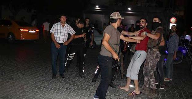 Two siblings injured during brawl between locals, Syrian family