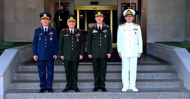Turkish PM to meet force commanders separately