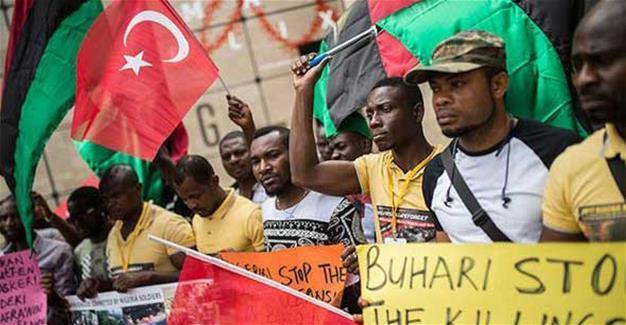 Nigerians protest rights violations in Biafra on Istanbul’s central Istiklal Avenue