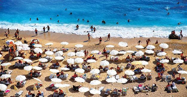 Fraport raises forecast for Antalya airport as Russians return