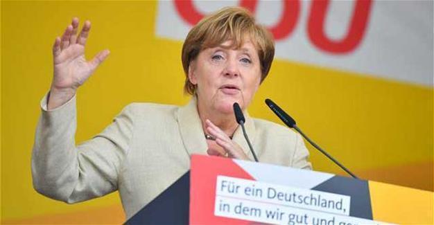 Merkel criticises Turkey after two more German citizens detained