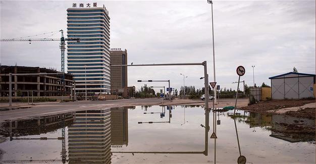 Ghost cities haunt stability dream in far west China