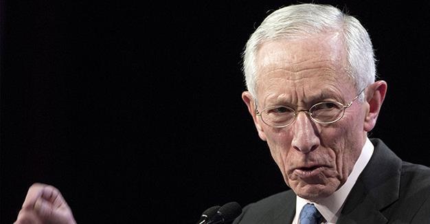 Fed’s Fischer resigns, leaving Trump earlier chance to shape central bank