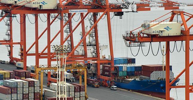 Global trade ‘rebounds strongly’ in first half of 2017: WTO