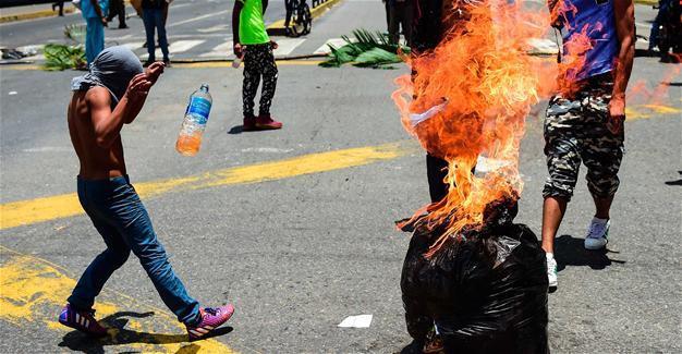 Venezuela’s new assembly declares itself all-powerful