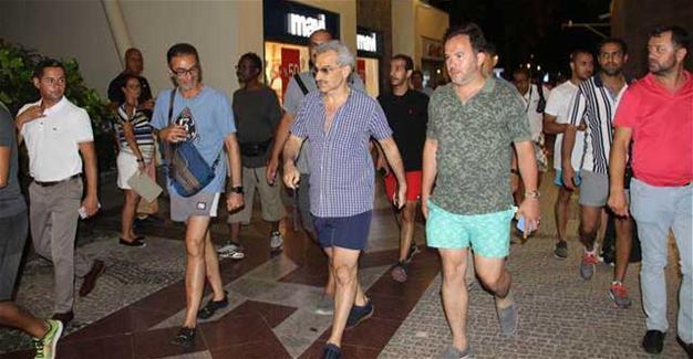 Saudi prince blends in crowd with bodyguards at Turkish resort in Bodrum