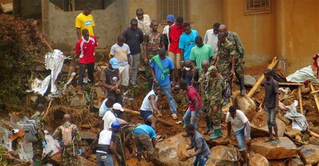 Nearly 400 bodies recovered from Sierra Leone mudslide, hundreds feared dead