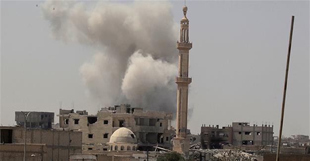 Russian jets kill over 200 ISIL militants near Syrias Deir al-Zor