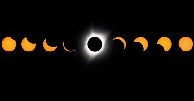 Americans mesmerized by total solar eclipse scene