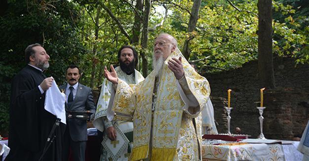 Fener Greek Orthodox Patriarch Bartholomew holds ceremony in Turkey’s Erdek
