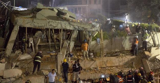 Desperate night search in Mexico school, other ruins as quake deaths pass 200