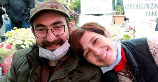 14 lawyers of two Turkish hunger-striking educators arrested