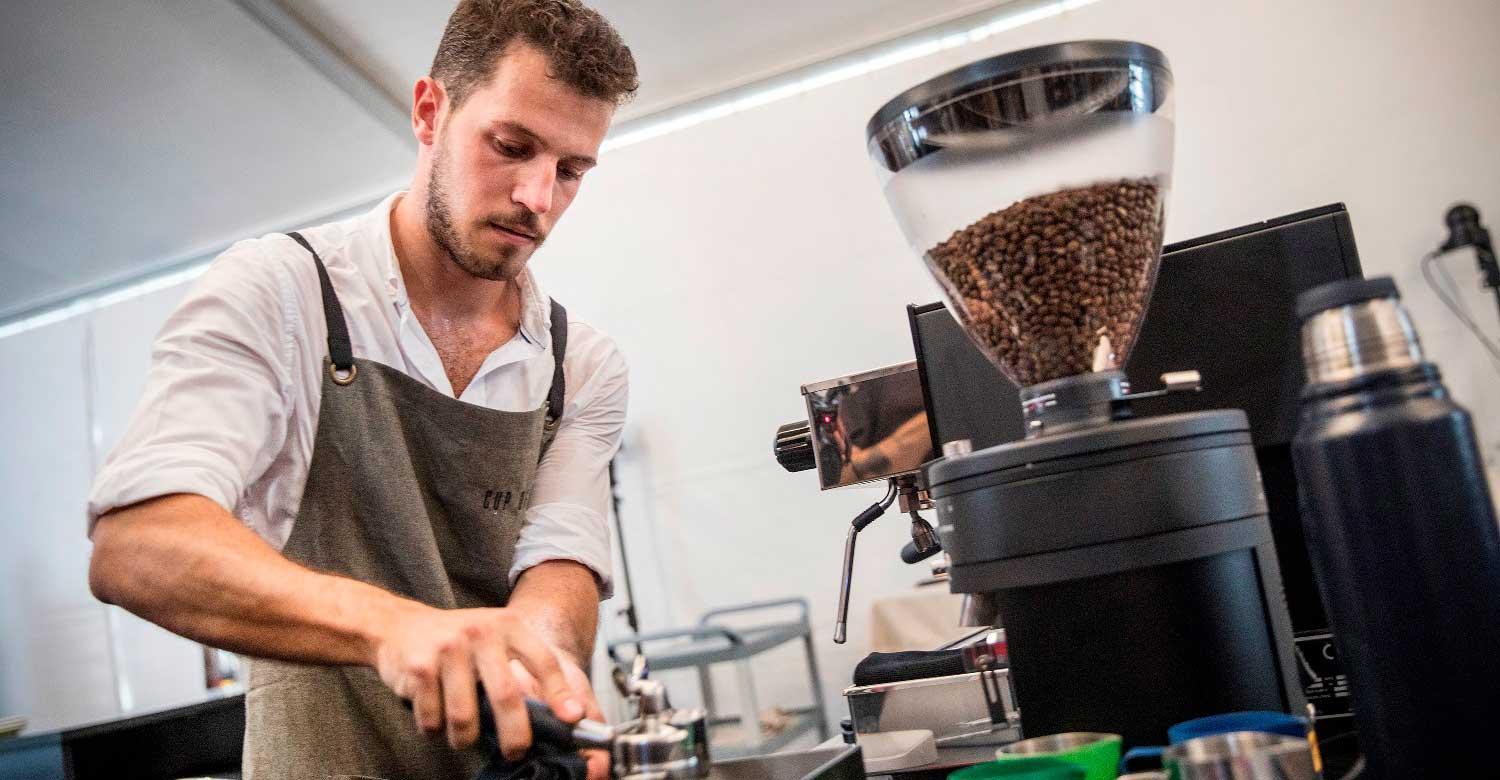 Tens of thousands of coffee lovers flock to festival in Istanbul